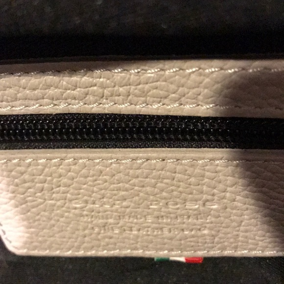 Cuir Rose large Grey and black leather bag - Picture 6 of 8